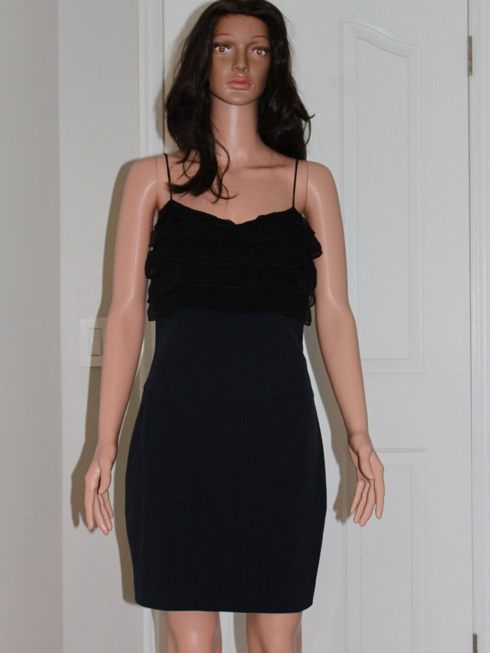 BLACK HALO Navy & Black Silk Ruffle Cocktail Dress Size 6